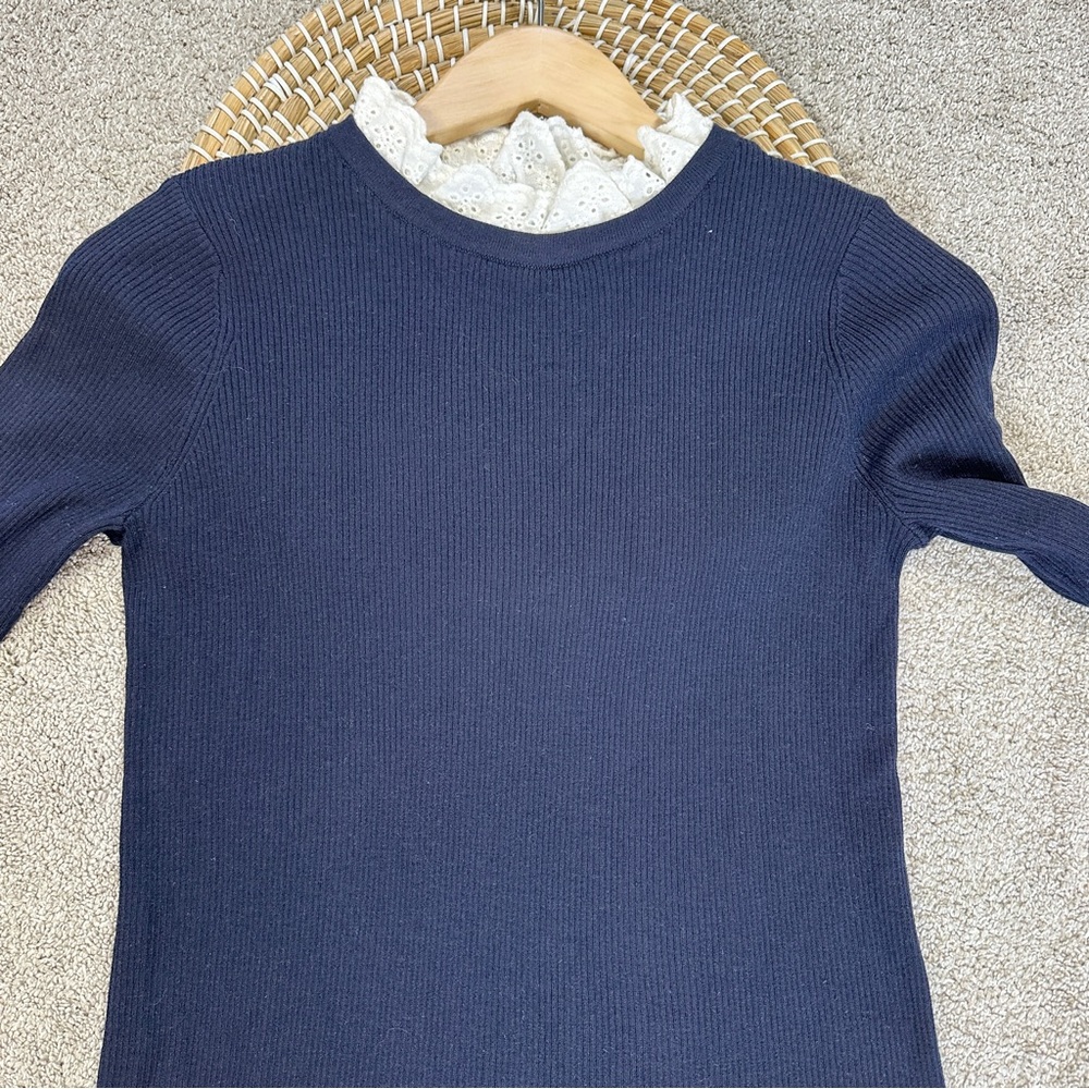 SOLD | Tuckernuck Women’s Wool Blend Navy Rosemary Eyelet Knit Top Sweater M - Picture 4 of 14